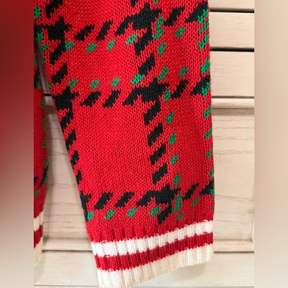 Joyland Festive Red Plaid Christmas Sweater - Picture 6 of 7